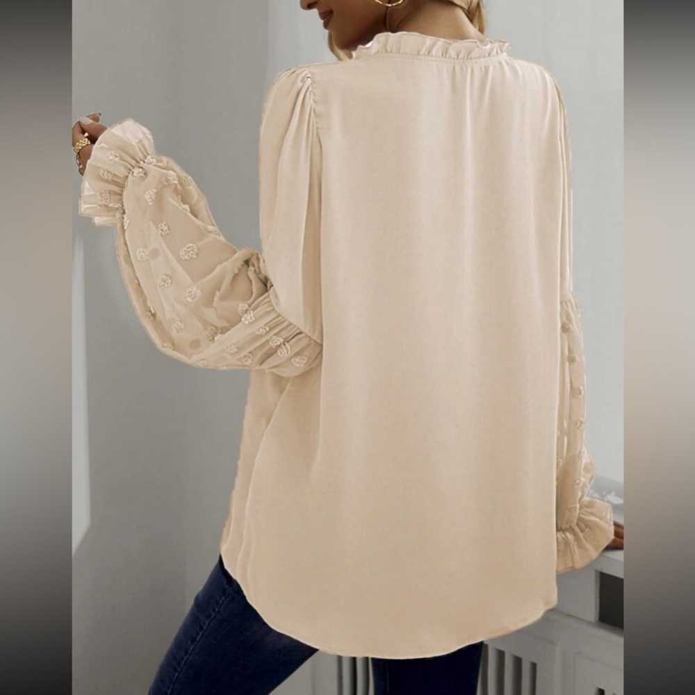 Elegant Oversized Cream Blouse with Semi-sheer Embroidered Sleeves - Picture 4 of 5